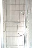 shower cabins with safety-glass doors